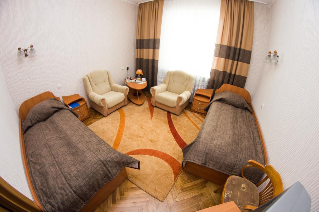 Гостиница Веста Брест Экстерьер фото